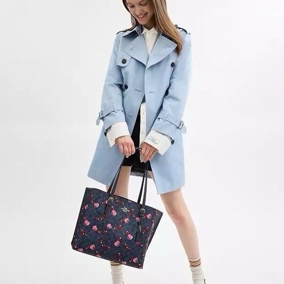 NWT Coach Mollie Tote In Signature Canvas With Cherry Print CAA73 - Picture 7 of 11